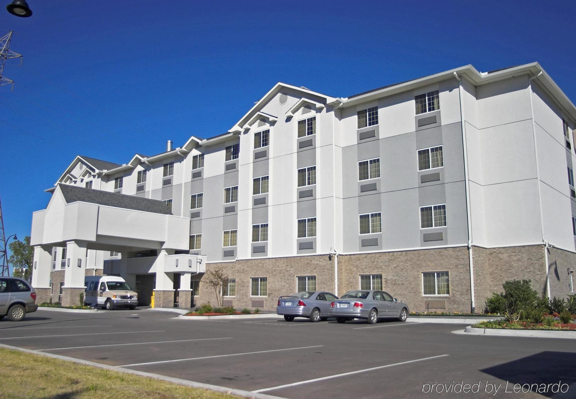 Holiday Inn Express Hotel And Suites Jenks, An Ihg Hotel Exterior photo